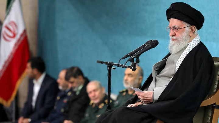  Iran's Supreme Leader Ayatollah Ali Khamenei speaks during a meeting in Tehran, Iran, March 8, 2025. Office of the Iranian Supreme Leader/WANA (West Asia News Agency)/Handout via REUTERS/File Photo